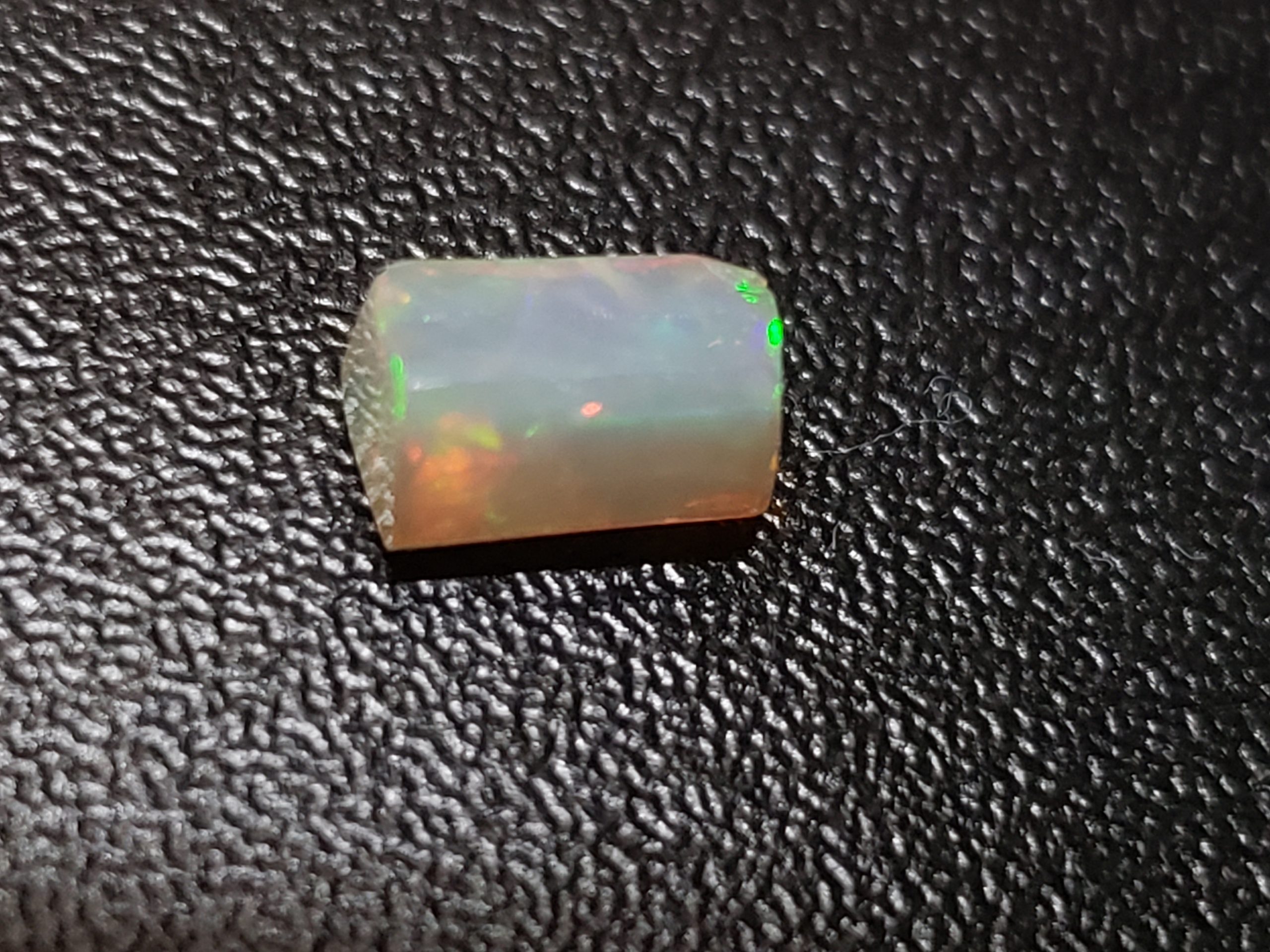 0.80ct Polished Opal | freeform with a cuboid influence - Image 5