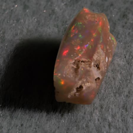 5.15 cts. Bright Color play White Opal (pre-polished)