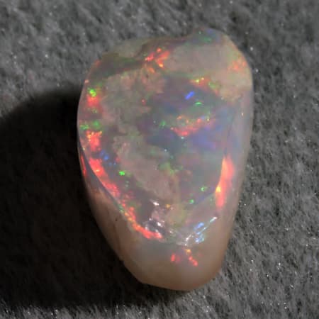 9.25 carat Harlenkin Pattern Opal (Pre-polished)