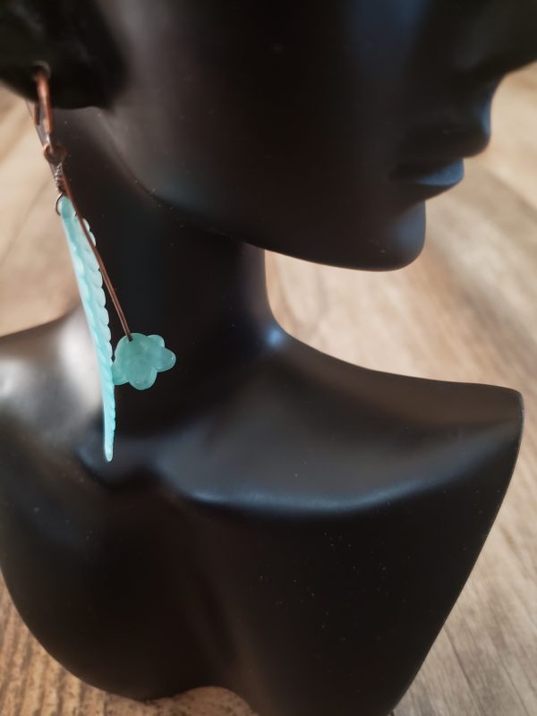 Copper Acrylic Leafand flower Dangle Earrings - Image 3