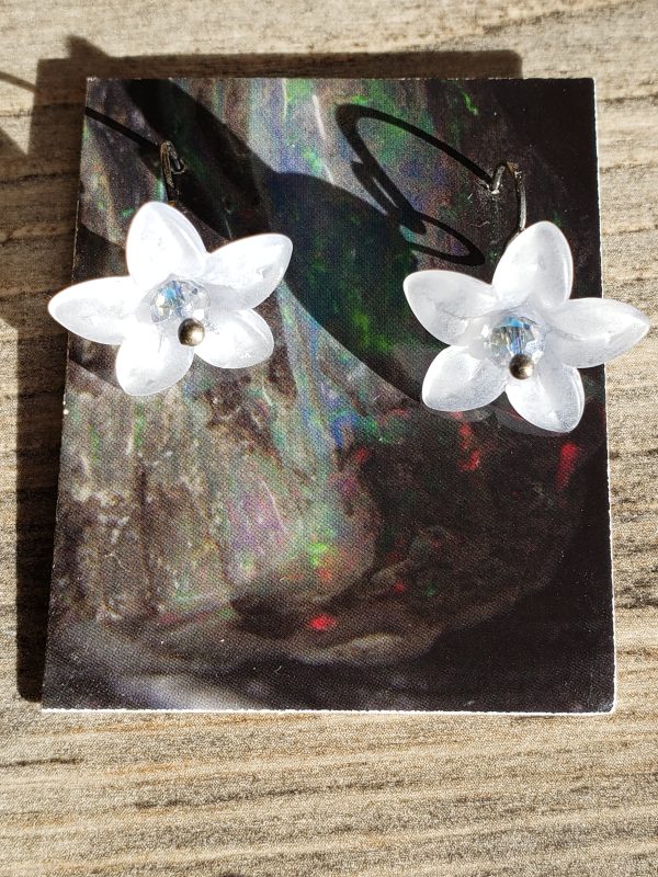 Flower Crystal Earrings - Image 4