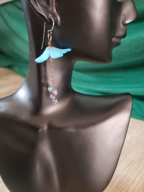 Flower Crystal Earrings - Image 13
